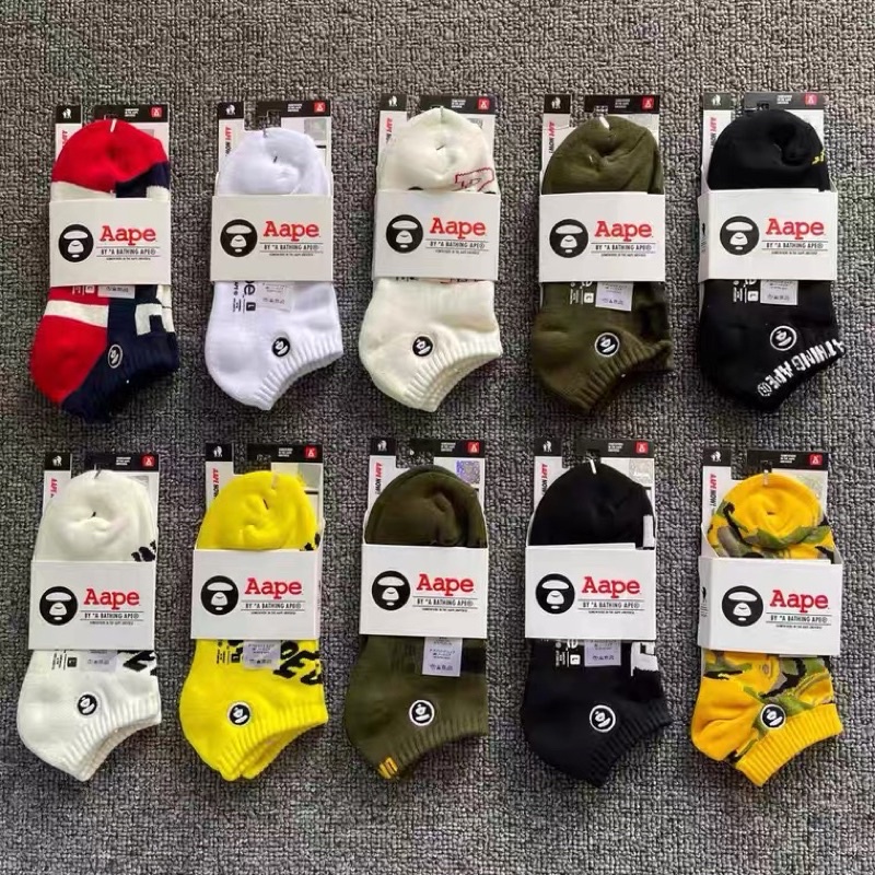 จัดส่งในประเทศไทย🇹🇭ส่งเร็วไว2-3วันถึง ถุงเท้า Aape BY*A BATHING Aape ของแท้100% ถุงเท้าหนานุ่มนิ่มใส