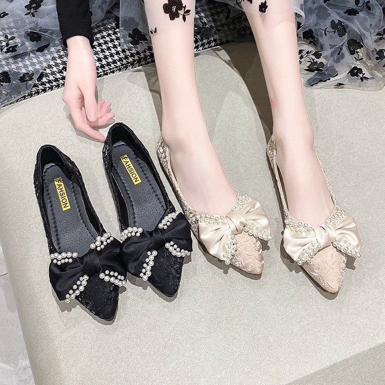 พร้อมส่ง  รองเท้าแตะส้นแบนสีเบจหวาน, รองเท้าไม่มีส้น, หัวแหลม, ฝรั่งเศส, โบว์, นัวเนีย, มุก, สง่างาม, ไม่เป็นทางการ, นั ราคา ถูกที่สุด ดีลบีเคเค แกลเลอรีภาพที่ 3