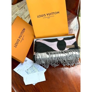 Louis Vuitton Women’s Scarves Accessories