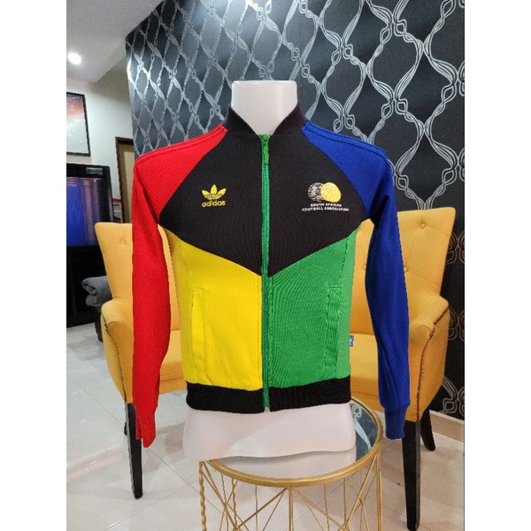 LOCK LIVE HOODIE SWEATSHIRT RM120 - RM200