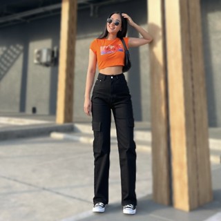 CODE W16 กางเกงยีนส์ทรงกระบอกกลางคาร์โก้