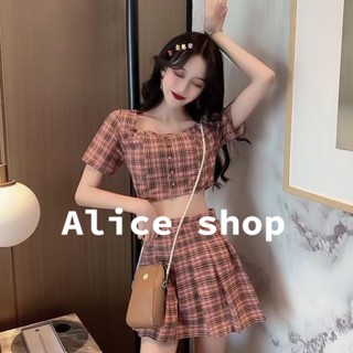 Alice  ชุดเซ็ท 2 ชิ้น เสื้อเชิ้ตแขนสั้น+ กระโปรงเอวสูง  รุ่นใหม่ พิเศษ สไตล์เกาหลี Unique A22M066 36Z230909