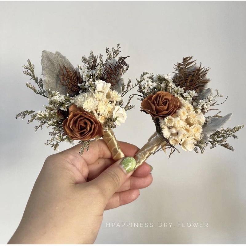 ดอกไม้ติดหน้าอกโทนสีน้ำตาล ‼️ พร้อมส่ง‼️ โทนนี้เรียบหรูดูแพงเลยค่า