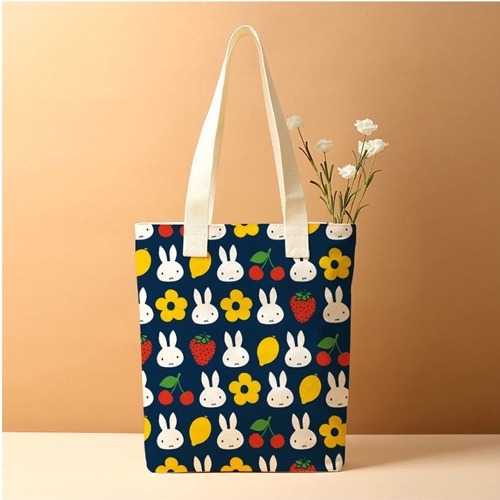 Miffy Miffy Rabbit ins กระเป๋าถือ กระเป๋าสะพายไหล่ ผ้าแคนวาส ความจุขนาดใหญ่ เข้ากับทุกการแต่งกาย สไตล์ฮาราจูกุ
