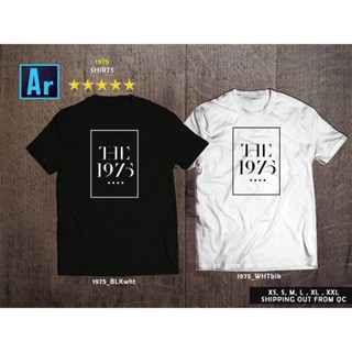 AR store The 1975 Band Tshirt เสื้อผ้าฤดูร้อนที่หลวมและเรียบง่ายทุกชุด