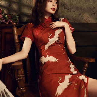 CADIA ปรับปรุง Cheongsam 2022 ใหม่ยาว Retro หนุ่มสาวสีแดงสไตล์จีนย้อนยุคชุดสตรีฤดูใบไม้ผลิ