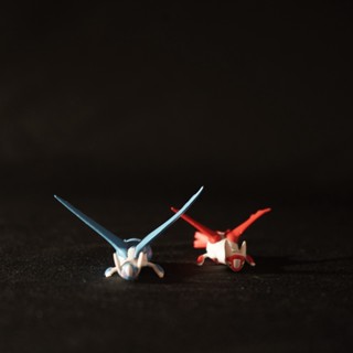 มือ 2 ของเล่น Takara Tomy Pokemon Latios and Latias