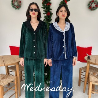 THONGYOY - Set Wednesday ( Christmas Collection ) เซ็ตเสื้อ กางเกงกำมะหยี่ แขนยาว เอวยืดสม็อค แต่งลูกไม้ ฟรีไซส์