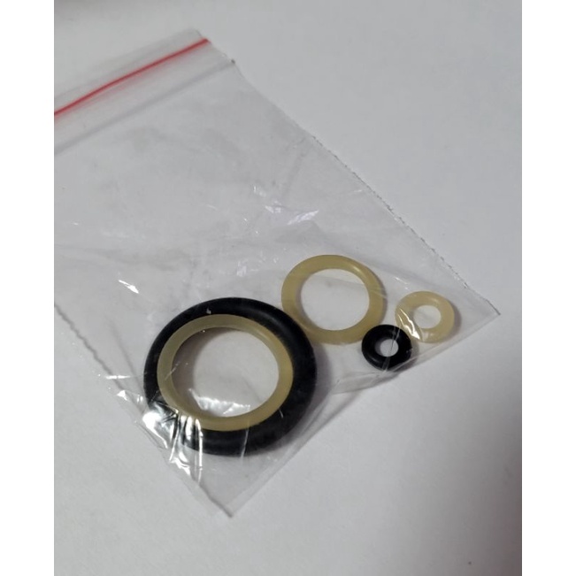 ชุดซ่อมเร็คกูเลเตอร์(Regulater pcp paintball ) แบบปรับใน ได้ 5ชิ้น