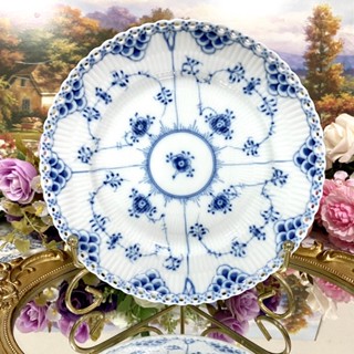 Royal Copenhagen Blue Fluted Full Lace Side Plate จานขนม 19.5 ซม