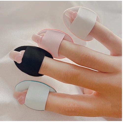 (พร้อมส่งในไทย)พัฟจิ๋วแบบสวมนิ้ว พกพาง่าย เกลี่ยบรัชมูส รองพื้น คอนซีลเลอร์