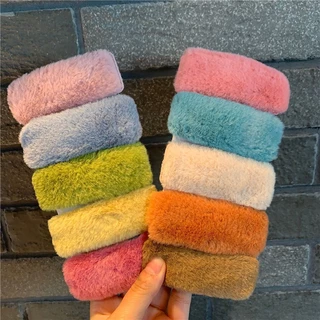 กิ๊บติดผม ขนฟู น่ารัก สีสันสดใส ขนาดใหญ่ 8.5cm. กิ๊บผม กิ๊บเกาหลี