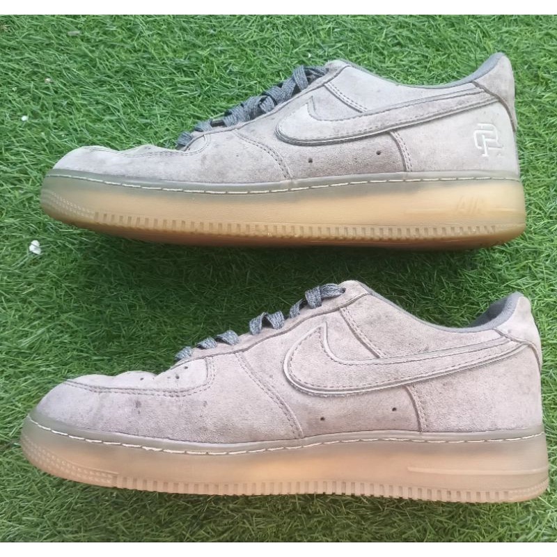 reigning champ x nike air force 1