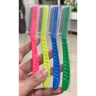 มีดโกนกันคิ้ว ด้ามยาวววว จับถนัดมือนะคะ คมๆค่า 4 ด้าม15บาท ค…