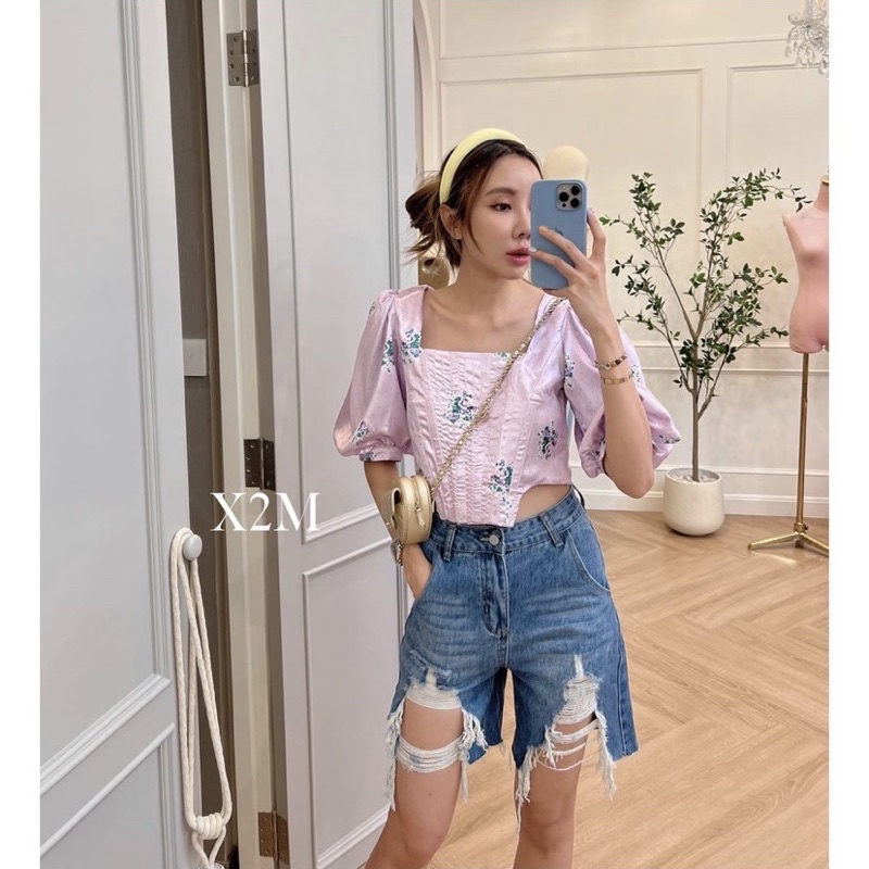 ส่งต่อ เสื้อ violet closet balloon top จากร้าน x2market