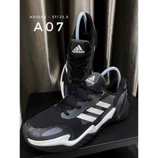 Adidas (37/23.5) รองเท้าแบรนด์เนมแท้มือสอง (A07)