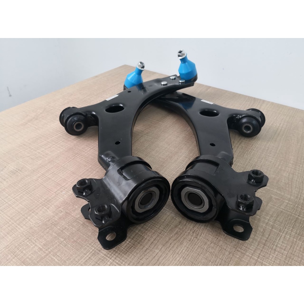 FORD Focus MK2 Petrol 2005 - 2011 MK2.5 TDCi Turbodiesel Track Control แขนล่าง VOLVO S40 V50