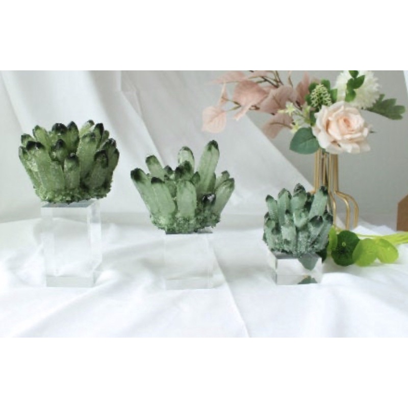 green quartz crystal cluster,quartz crystal quartz vug,mineral specimen,home decoration,rock gem,sto