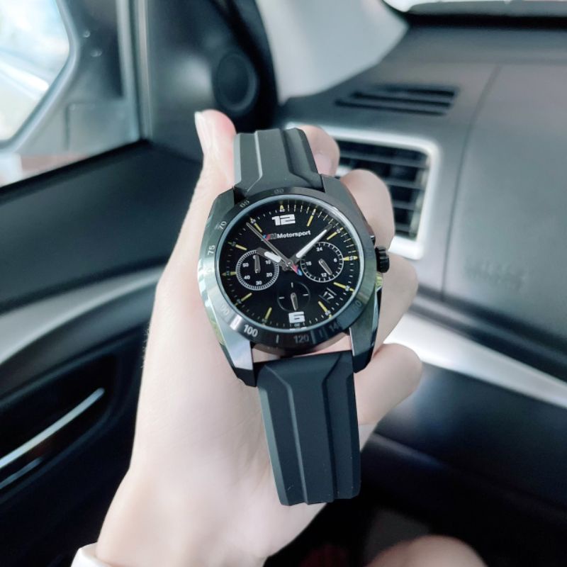 นาฬิกาข้อมือ แนวสปอร์ตสายดำ เท่ห์มากก⌚NEW BMW Analog Black Dial Men's Watch
✔️หน้าปัด 42 มม