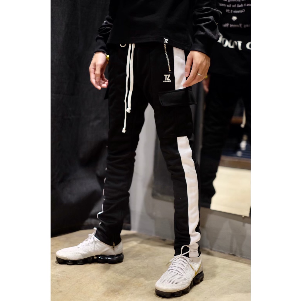 TZWORLDWIDE Mutiple Packet TrackPants Black