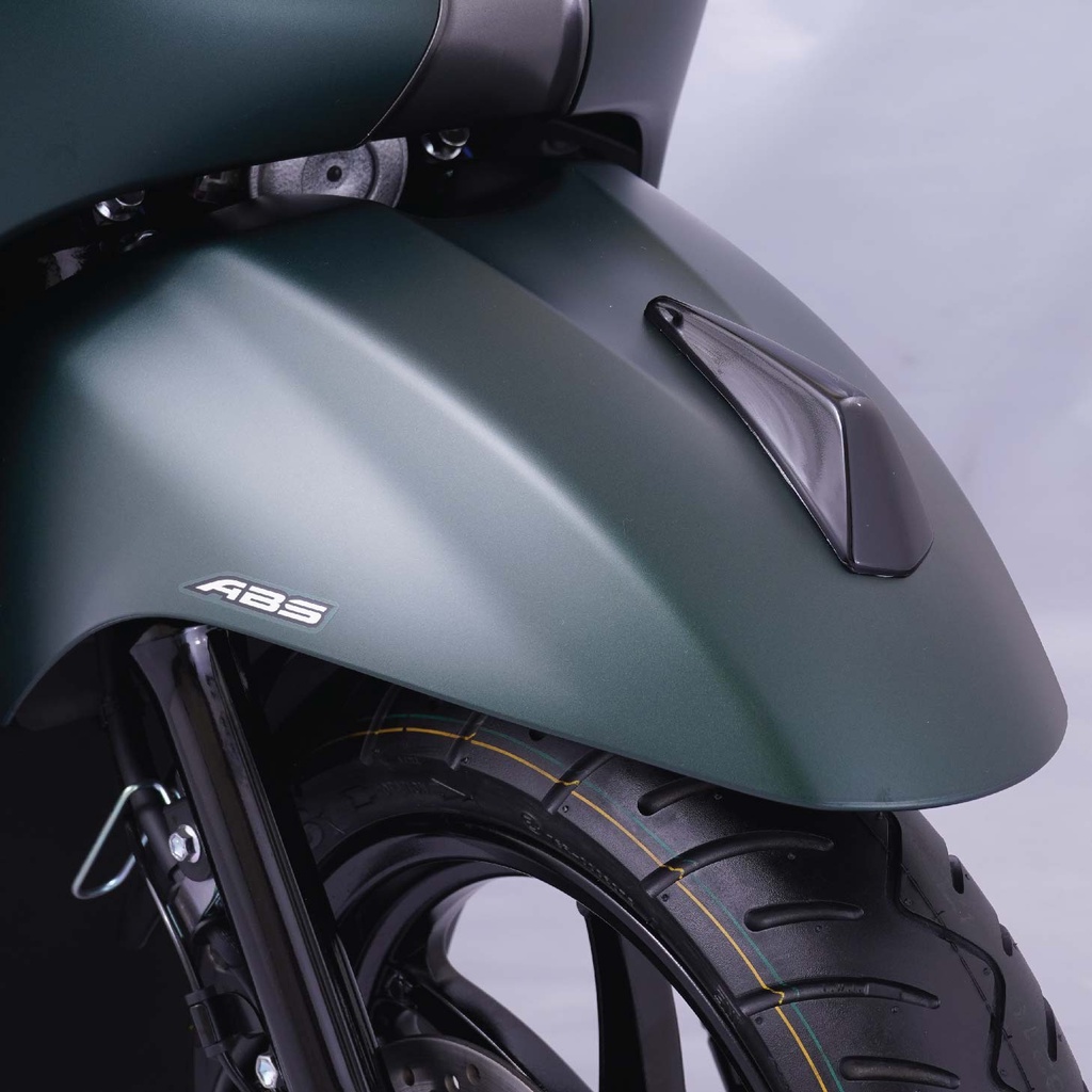 ฝาครอบบังโคลนหน้า สีโครเมี่ยม สีดำ ใส่กับรุ่น GRND FILANO HYBRID CONNECTED ปี2023-2026