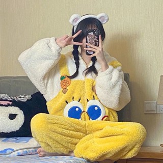 💞Hot sale💞น่ารัก SpongeBob Coral Fleece One-Piece ชุดนอนสตรีสไตล์ฤดูหนาว Plush หนาเสื้อผ้า One-Piece Nightgown