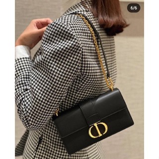 Dior 30 Montaigne East west bag with chain 21.5 cm. ใส่โทรศัพท์พลัสได้ทุกรุ่น