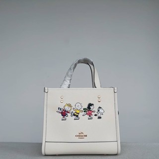 Coach X Peanuts Dempsey Tote 22 With Snoopy Present Motif