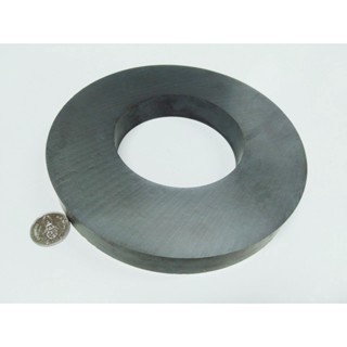 1 ชิ้น แม่เหล็กเฟอร์ไรท์ ทรงโดนัท วงแหวน ขนาด Dia OD156 x ID80 x H20 mm Y30 Ferrite Magnet สีดำ โดนน้ำได้ อุปกรณ์สำหรับง