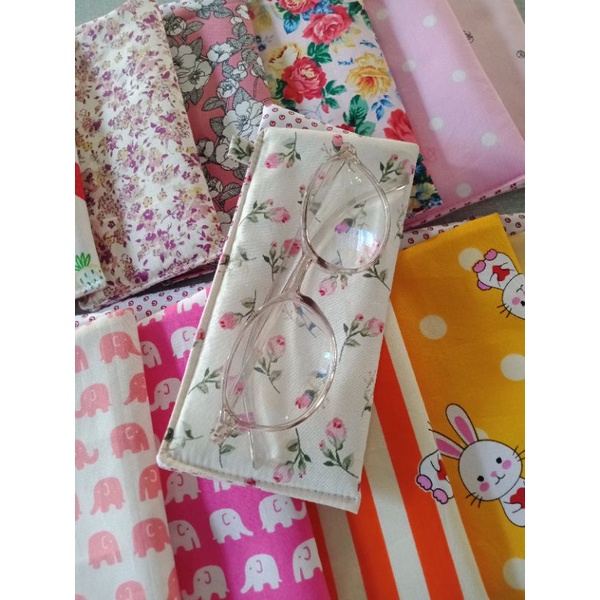 พร้อมส่ง! ซองใส่แว่นตาแฮนด์เมด บุฟองน้ำหนา 3 มม.  พร้อมส่ง..