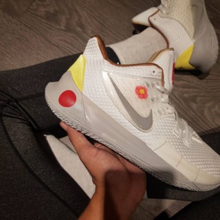 kyrie 2 low tn