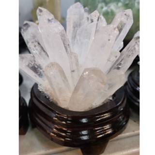 💎ควอตซ์ใส (Clear Quartz) 700-900g.หินแห่งการรักษาและการแสดงออกอย่างสร้างสรร หินเครื่องประดับ หินเรียกทรัพย์