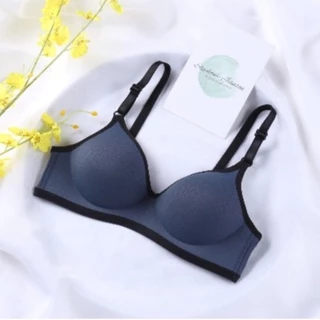 เสื้้อในผู้หญิงสีพลาสเทลน่ารักๆ รุ่น B-053 เสื้อในไร้โครง ดันทรง มีฟองน้ำในตัว สินค้าพร้อมส่ง(แนะนำสั่งเพิ่ม2ไซส์นะคะ)