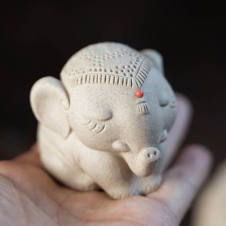 Auspicious Elephant Zisha Tea Pet Baby Elephant Tea Table Decoration Raw Mine Handmade Tea Pet Gift