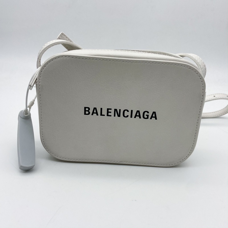 ของใหม่ Balenciaga หนังสีขาว mini mini กระเป๋ากล้องกระเป๋าสะพายไหล่ข้างเดียว