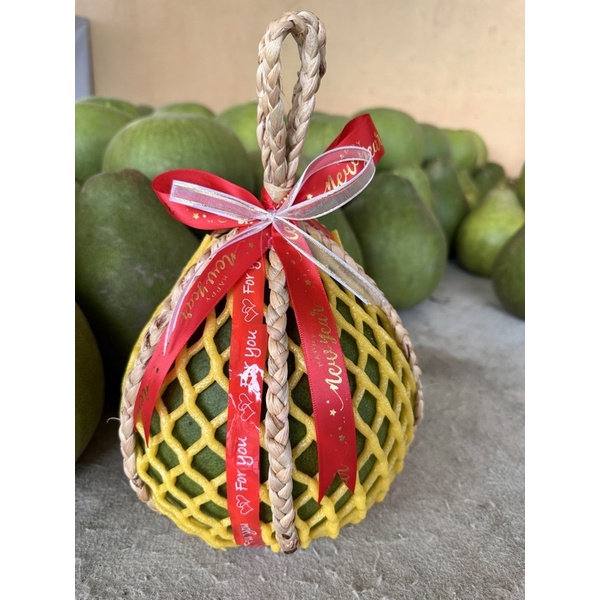 ส้มโอทับทิมสยาม (pomelo fruit) ไซร้1.8 พร้อมชลอม