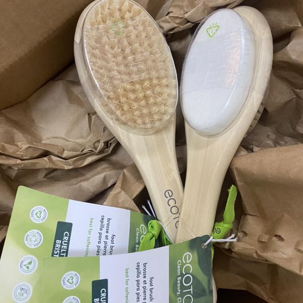 [พร้อมส่ง] นำเข้าจากอเมริกา ของแท้ 100% แปรงขัดเท้า EcoTools, Foot Brush & Pumice, 1 Brush