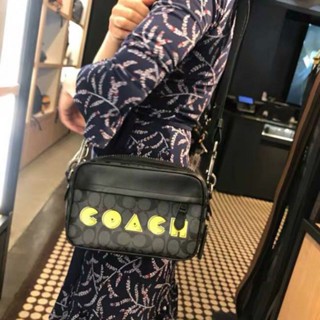 กระเป๋าสะพายข้างผู้ชาย COACH F729230 GRAHAM CROSSBODY 002