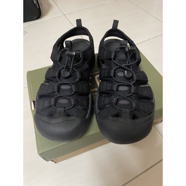 Keen Newport h2 Triple black มือสอง