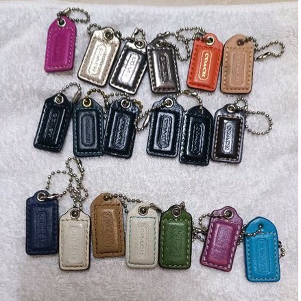 Size S แท๊คห้อยกระเป๋า Tag Coach แท้ ขนาด 1 นิ้ว รุ่นเก่า Hangtag Keychain Keyring