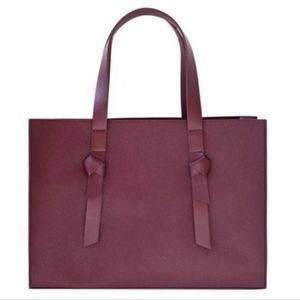 พร้อมส่ง ของแท้ Rachel Zoe Knot Tote (Bordeaux)