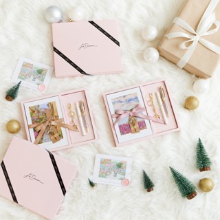 เซ็ตของขวัญพรีเมียม La Douceur Blossom Gift Set (สมุดโน้ต/ปากกา/พวงกุญแจ)