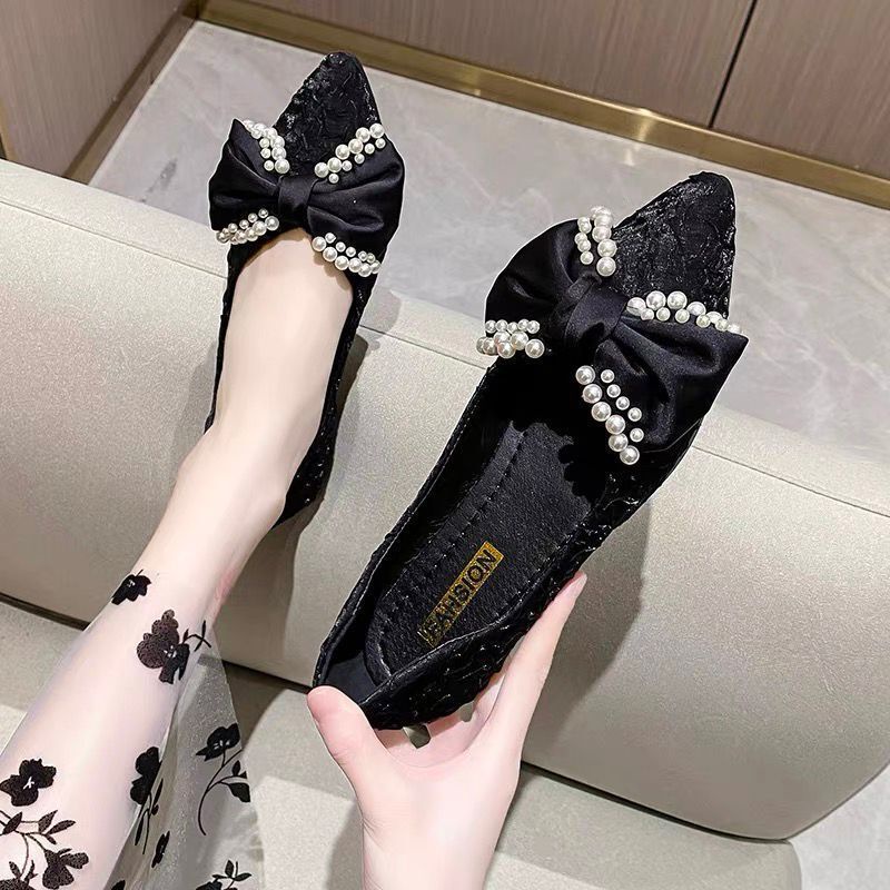 พร้อมส่ง  รองเท้าแตะส้นแบนสีเบจหวาน, รองเท้าไม่มีส้น, หัวแหลม, ฝรั่งเศส, โบว์, นัวเนีย, มุก, สง่างาม, ไม่เป็นทางการ, นั ราคา ถูกที่สุด ดีลบีเคเค แกลเลอรีภาพที่ 4