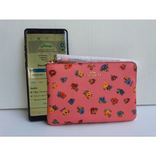 กระเป๋าคลืองมือ Coach Corner Zip Wristlet With Mini Vintage Rose Print สีชมพู ใหม่ แท้