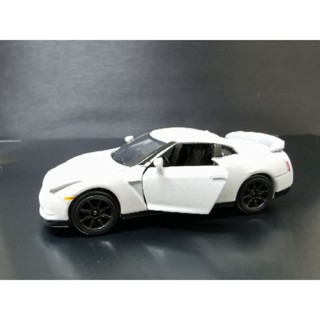 รถเหล็ก​ Majorette Nissan GTR White (Black Stained Glass)