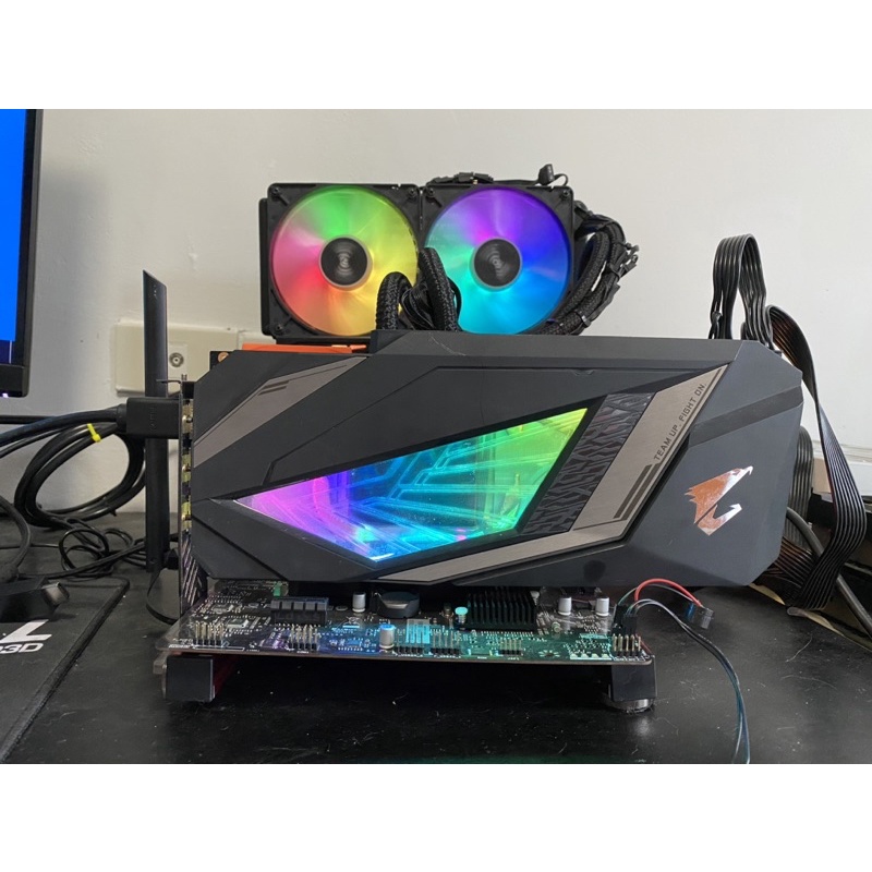 VGA GIGABYTE AORUS RTX2080Ti XTREME WATERFORCE 11GB (การ์ดจอมือสอง)