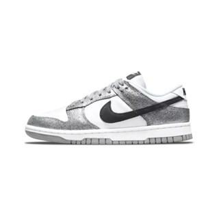 รองเท้าผ้าใบ NIKE Dunk Low Nike SB Dunk Low Pro "Golden Gals" ของแท้ 100%