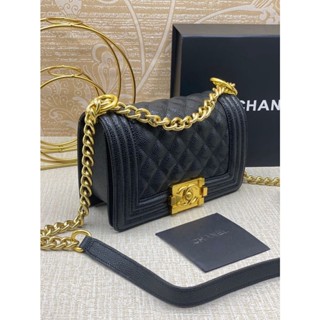 กระเป๋า chanel   งาน ออริ size   8"  พร้อมกล่อง