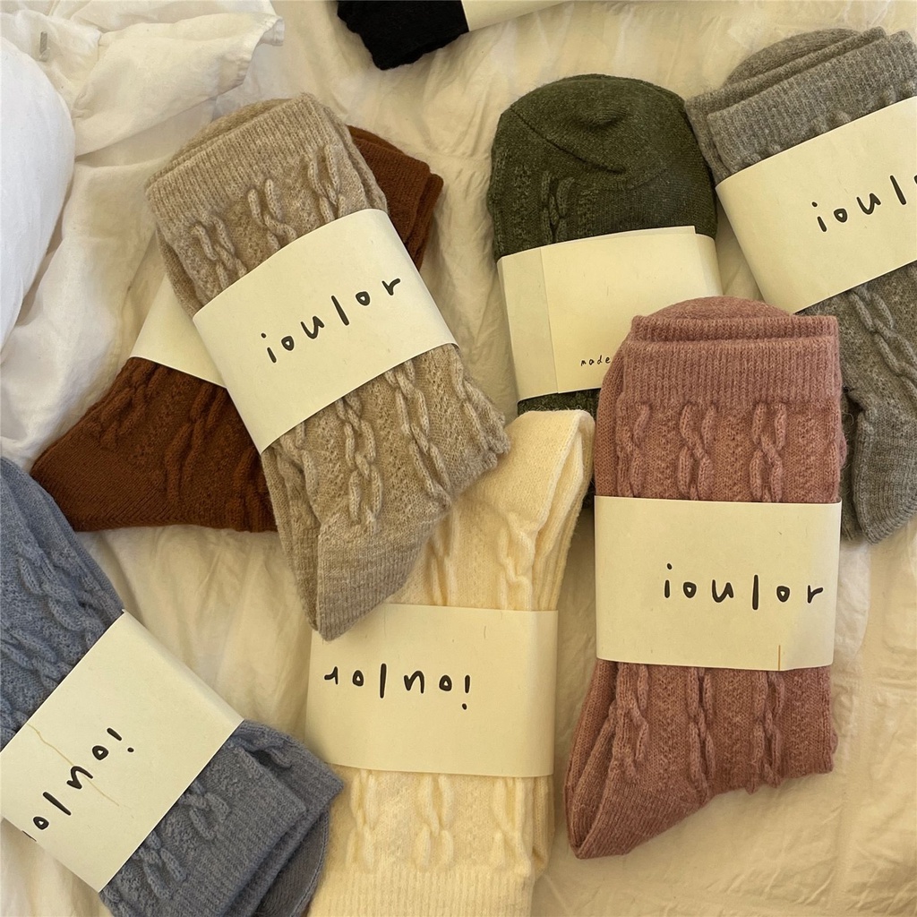 🧦 ถุงเท้ากันหนาว รหัส SK08 ถุงเท้าวูล สำหรับผู้หญิง ฟรีไซส์