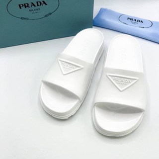 Prada Rubber slides ss22 Size ตามรูป